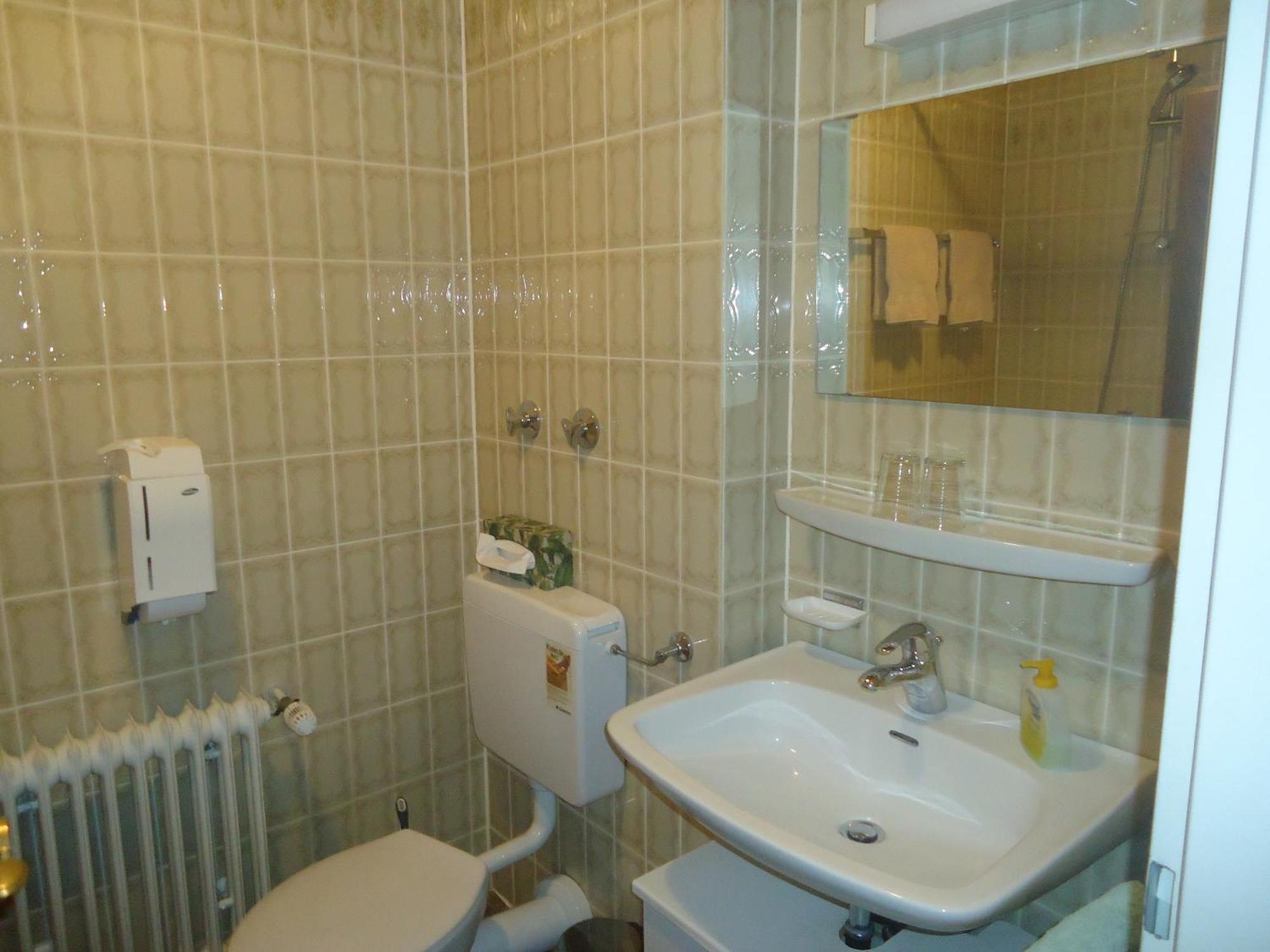 Hotel Boarding House Hohenwart Fuchstal Camera foto