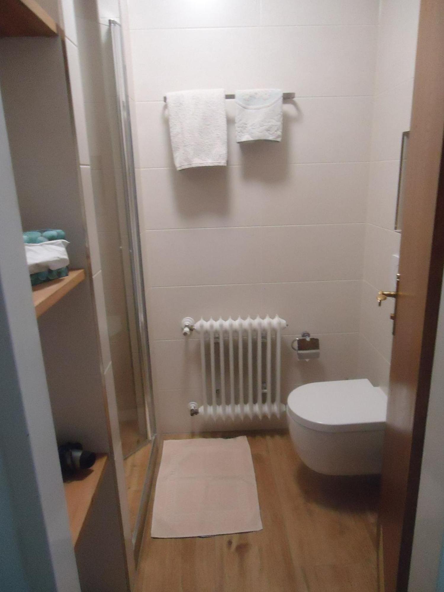 Hotel Boarding House Hohenwart Fuchstal Camera foto